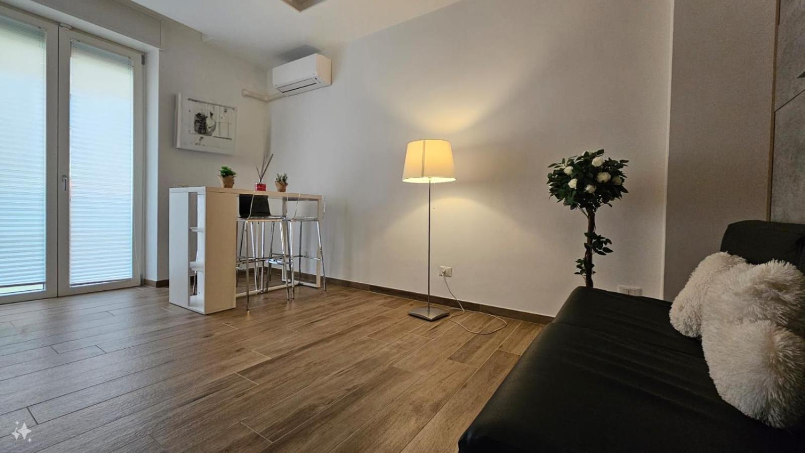 Casa Di Meg Appartamento A Milano Vicino Ai Navigli Eksteriør bilde