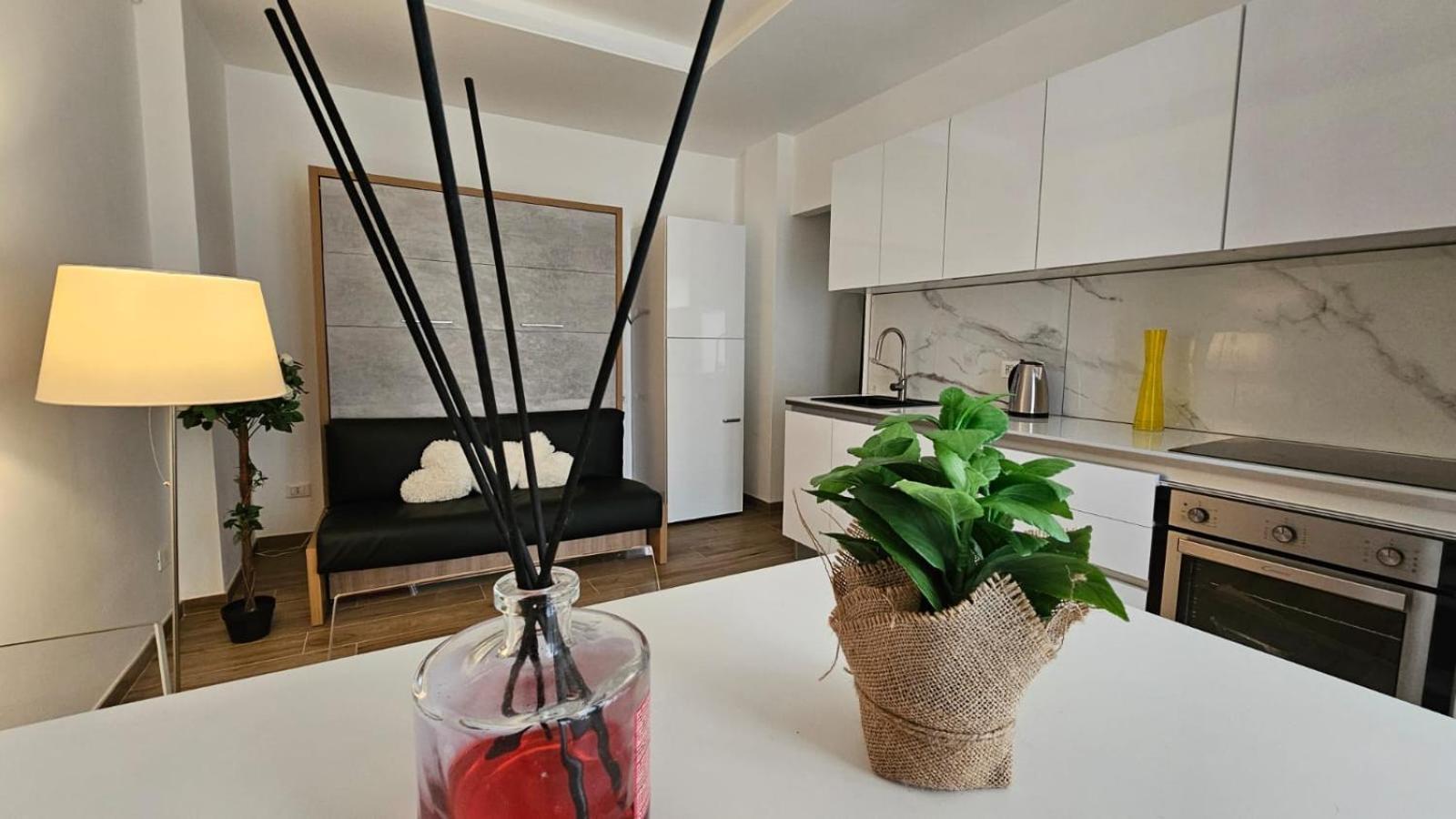 Casa Di Meg Appartamento A Milano Vicino Ai Navigli Eksteriør bilde