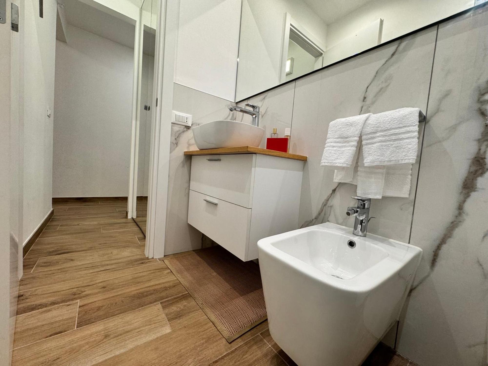 Casa Di Meg Appartamento A Milano Vicino Ai Navigli Eksteriør bilde